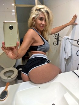 Judith - Escort Olivia | Girl in Bordeaux